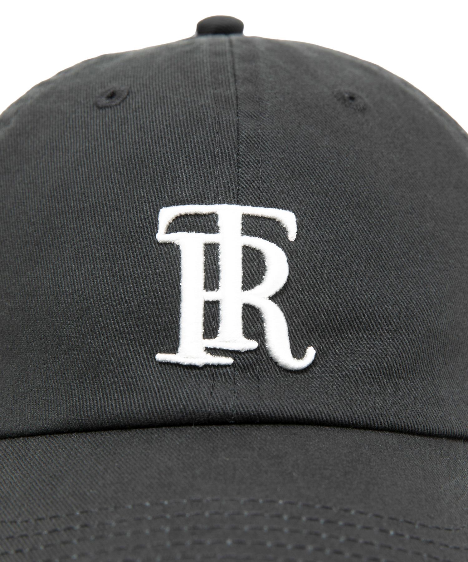 RT CAP (BLACK) / ロゴ刺繍 ダッド キャップ。