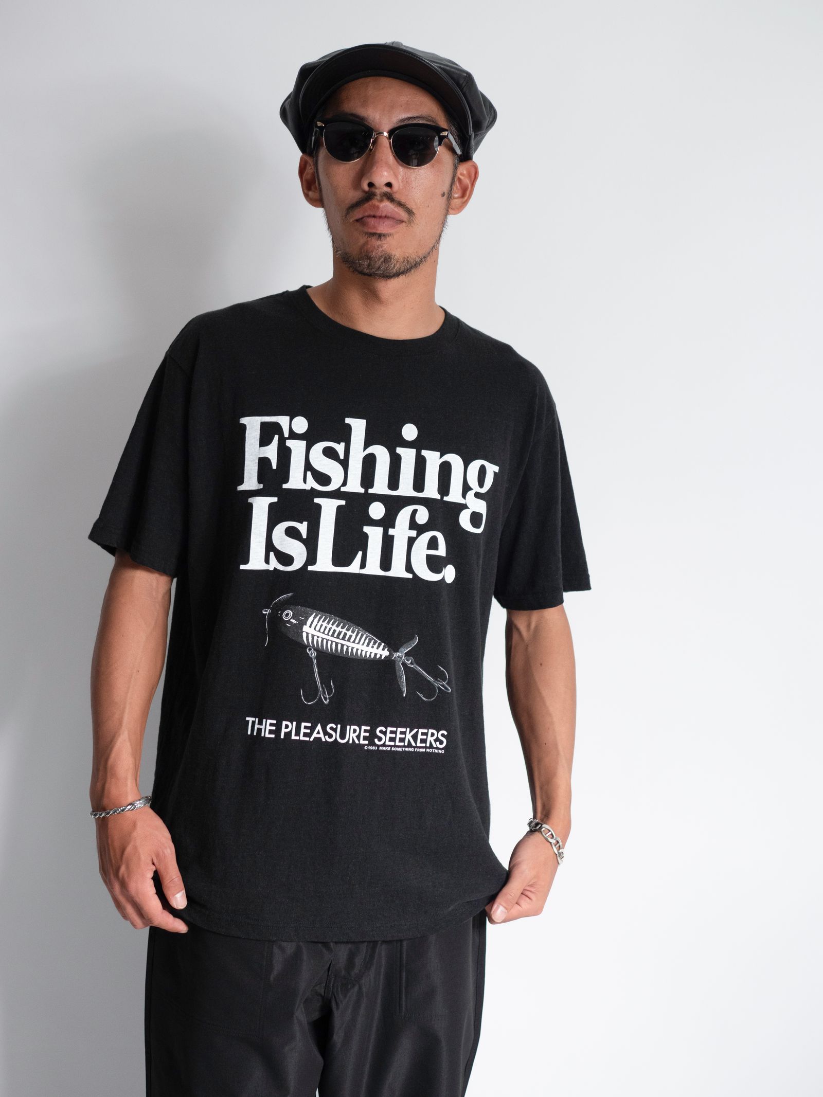 FISHING LIFE VINTAGE TEE (BLACK) / フィッシングライフ ヴィンテージ Tシャツ