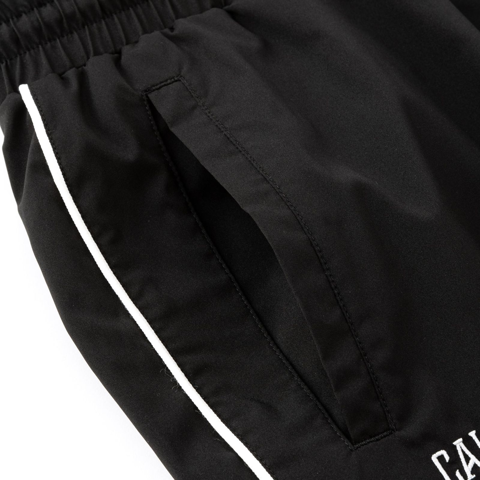×NEWERA®︎ CALEE LOGO OVERSIZED PIPING TRACK PANTS (BLACK) / ニューエラ コラボ トラック パンツ / セットアップ可能