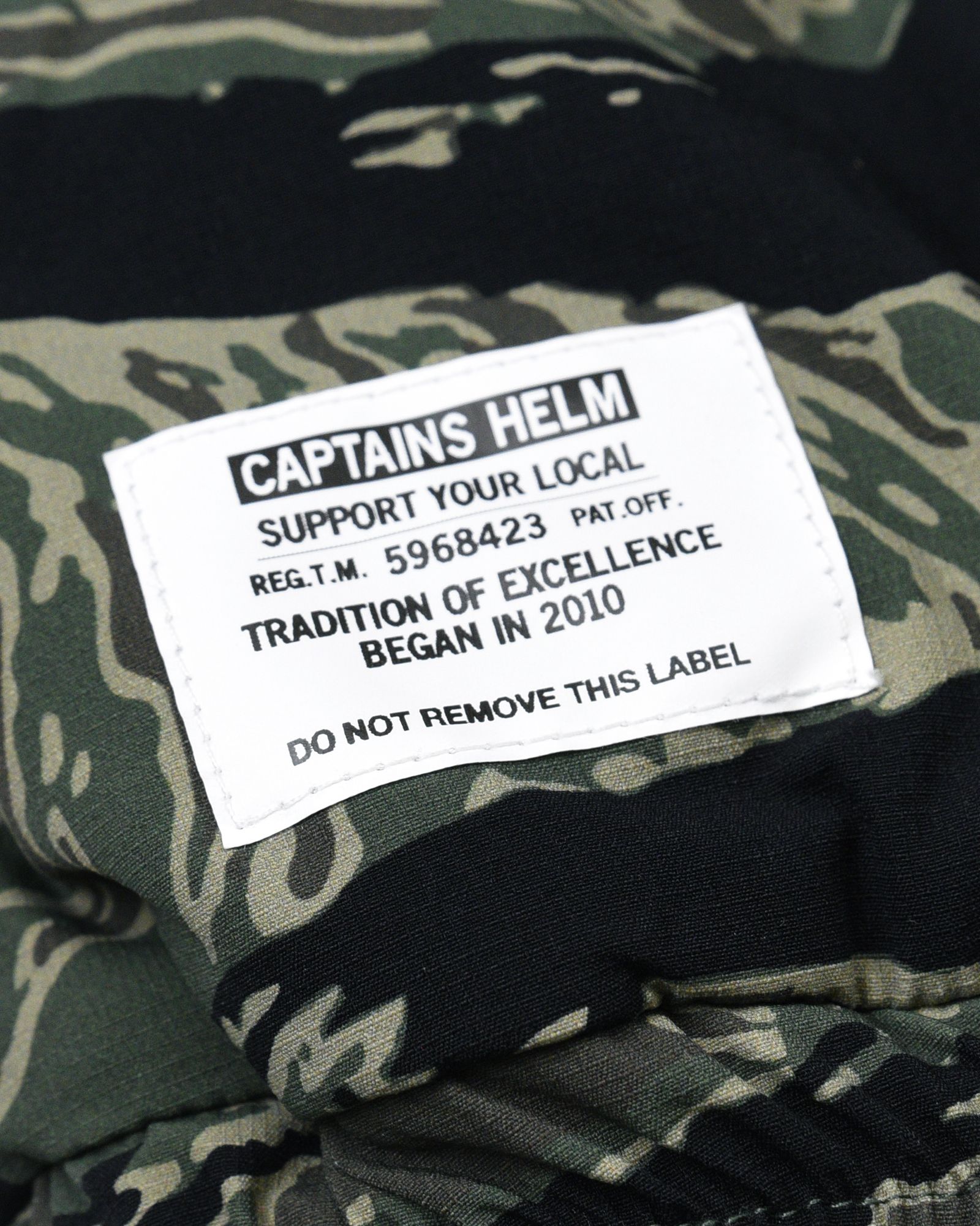 【ラスト1点】REVERSIBLE FLEECE JACKET (OLIVE×TIGER CAMO) / リバーシブル フリース ジャケット