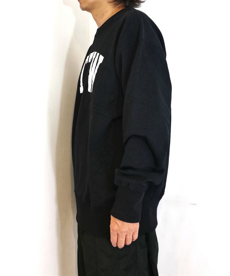 ROTTWEILER - RTTW SWEATER (BLACK) / プリント クルーネック 