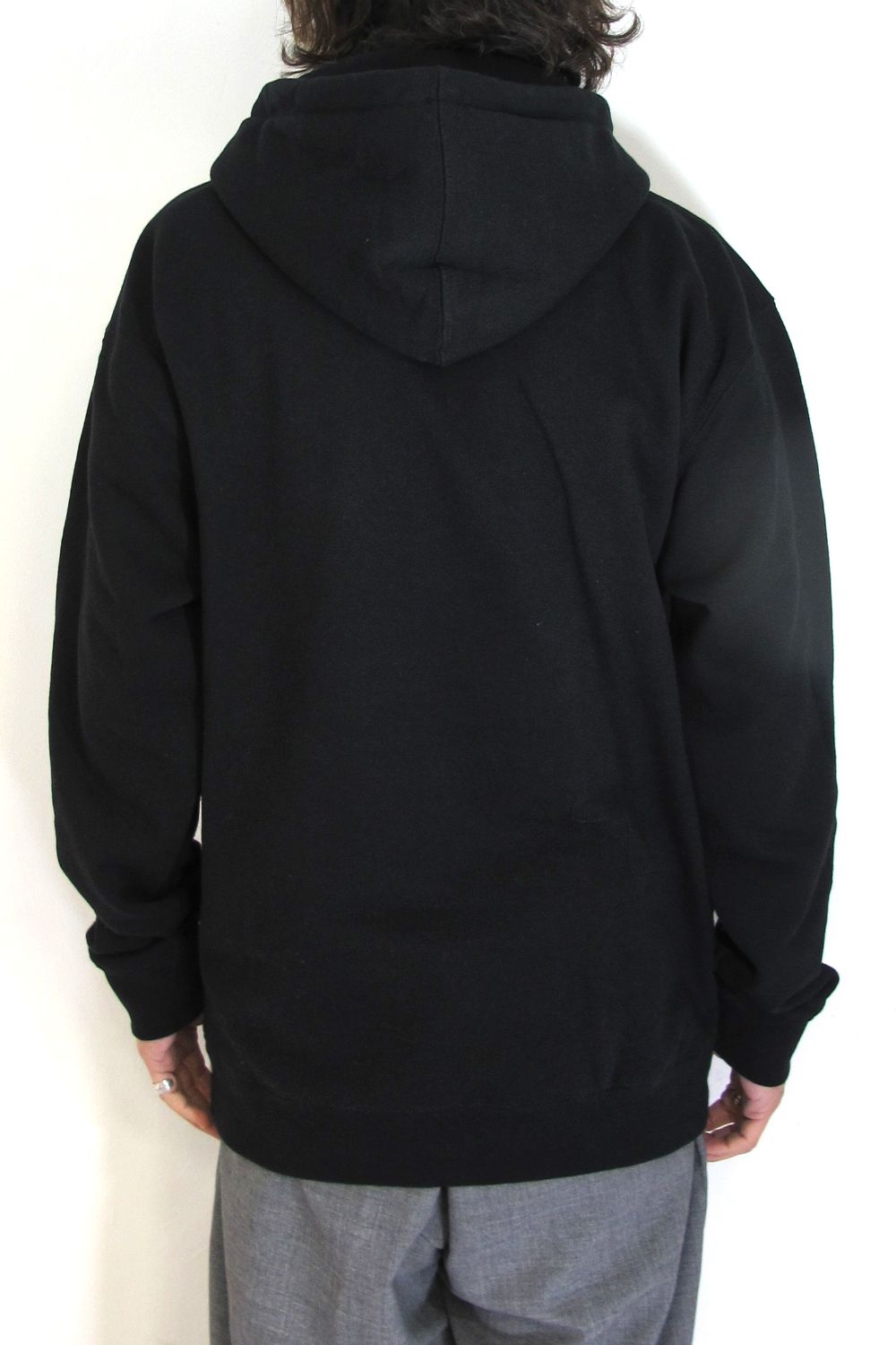 HIDE AND SEEK - OUT OF ORDER HOODED SWEAT SHIRT (BLACK) / アウト 
