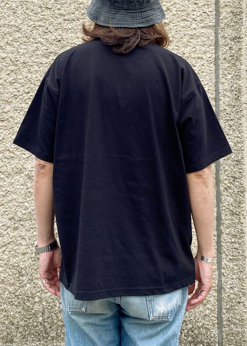 LOCALS SS TEE (BLACK) / ロゴ プリント Tシャツ