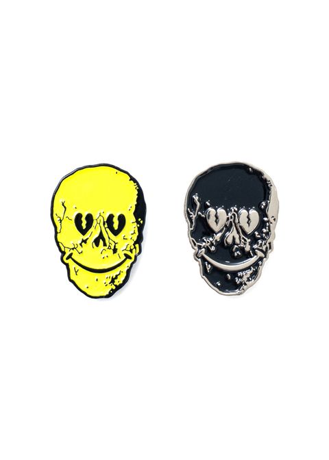 PIN BADGE "Jolly Roger" (MIX) / スカル ピンバッジ