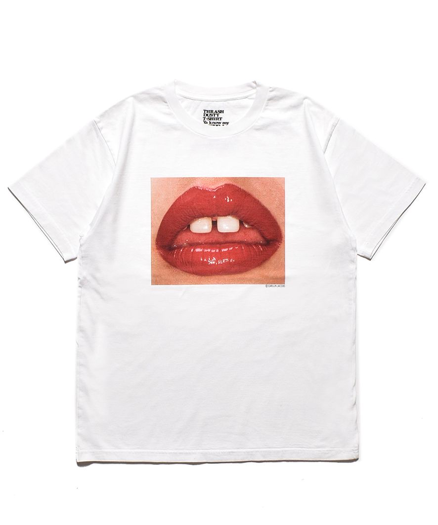 MINEDENIM - Stie-lo × Carlijn Jacobs Lips T-SH (WHITE