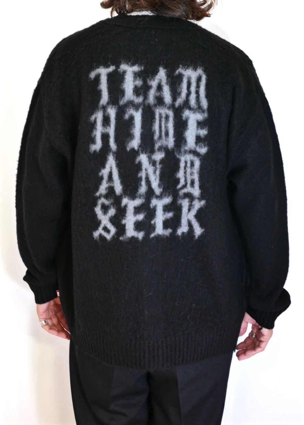 HIDE AND SEEK - TEAM MOHAIR CARDIGAN (BLACK) / チーム