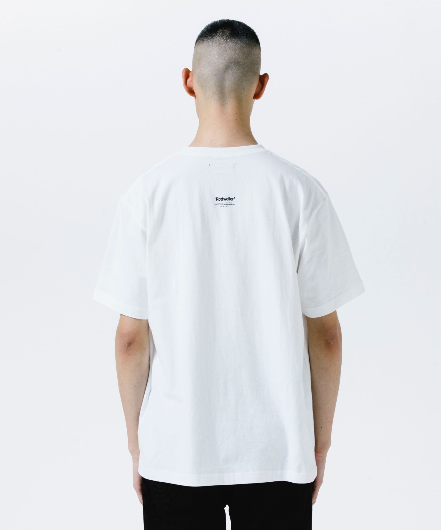 R9 BASIC TEE (WHITE) /  オリジナル ロゴプリント Tシャツ