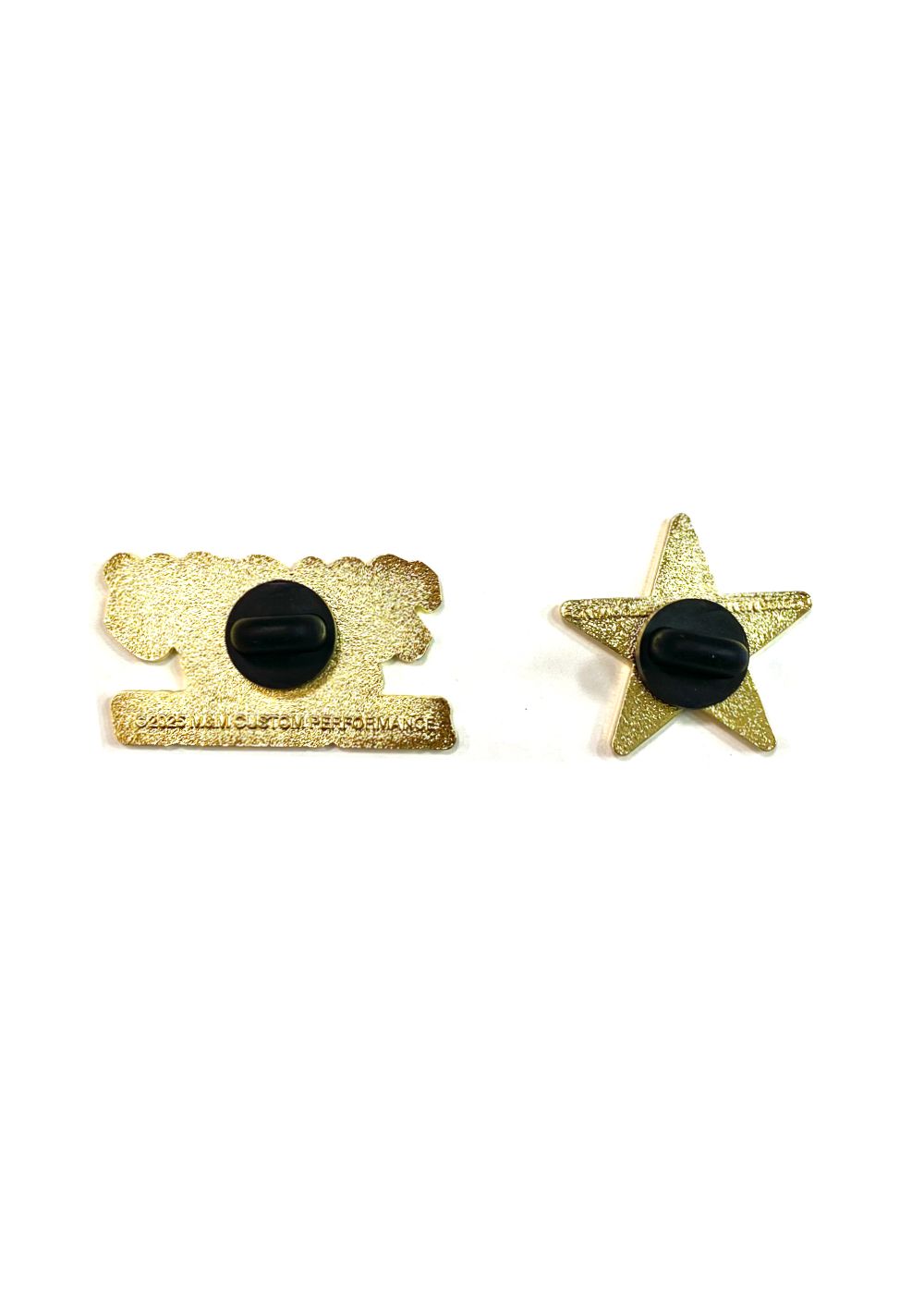 PINS (BLACK/GOLD) / ロゴ ピンバッジ