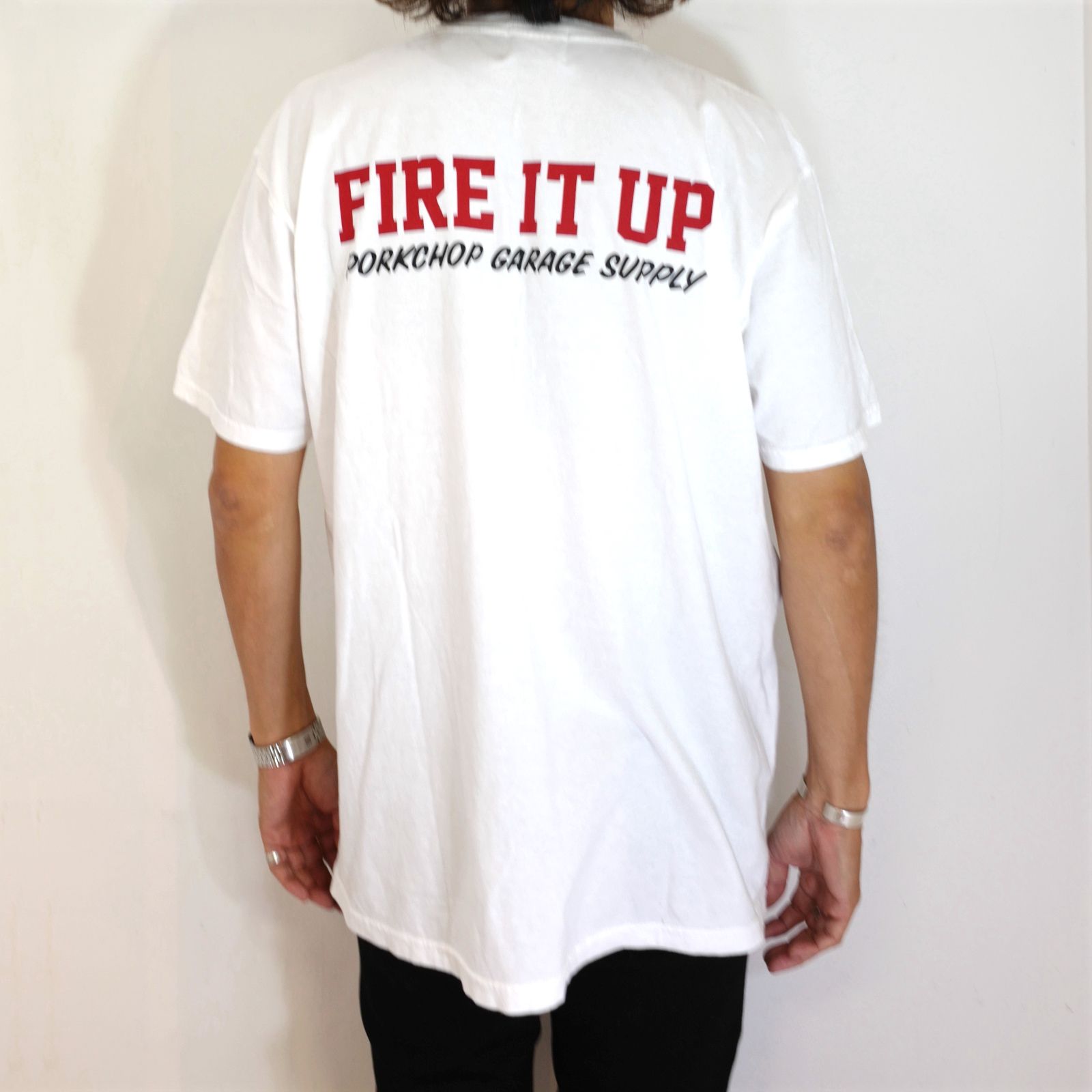 FIRE BLOCK POCKET TEE (WHITE) / ロゴ プリント ポケットTシャツ