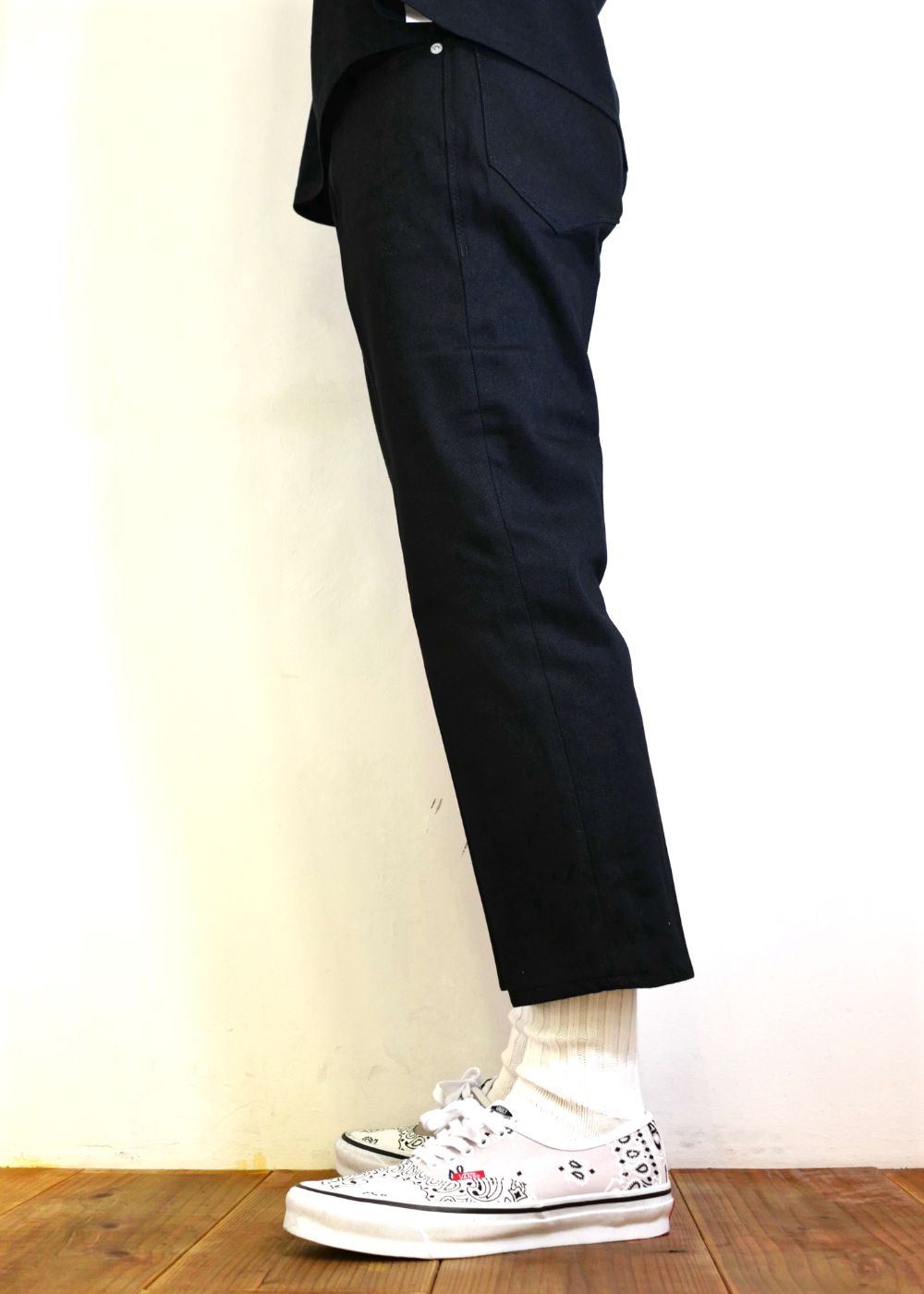 9/L DENIM PANTS "JESSEE" (BLACK) / アンクル デニムパンツ