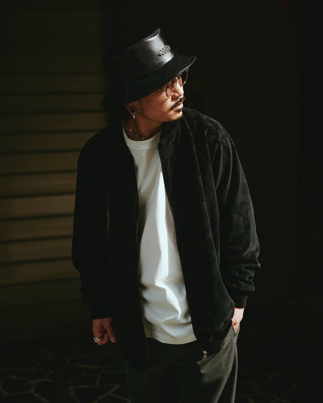 JQ VELOUR JACKET ＜SNAKE PATTERN＞ (BLACK) / ジャガード 総柄 ベロア ジャケット