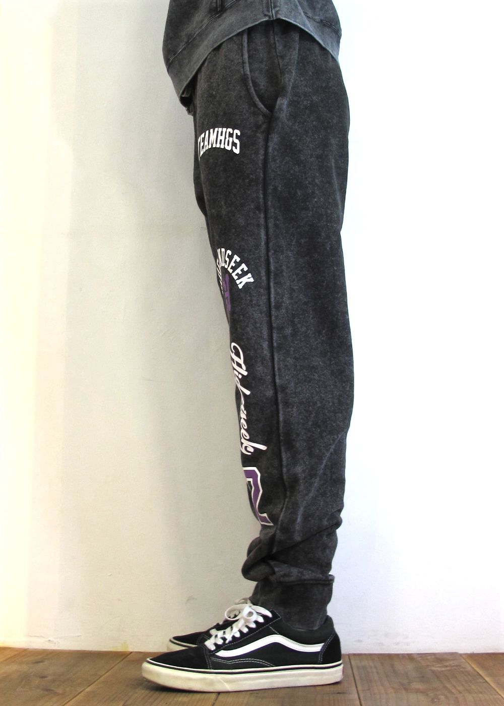 HIDE AND SEEK - TEAM SWEAT PANT (W-BLACK) / セットアップチーム