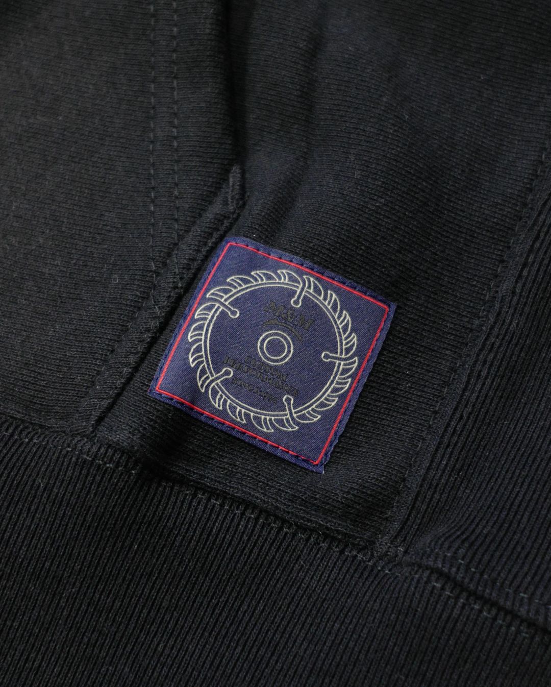 M&M CUSTOM PERFORMANCE - SWEAT HOODED (×MASSES) (BLACK