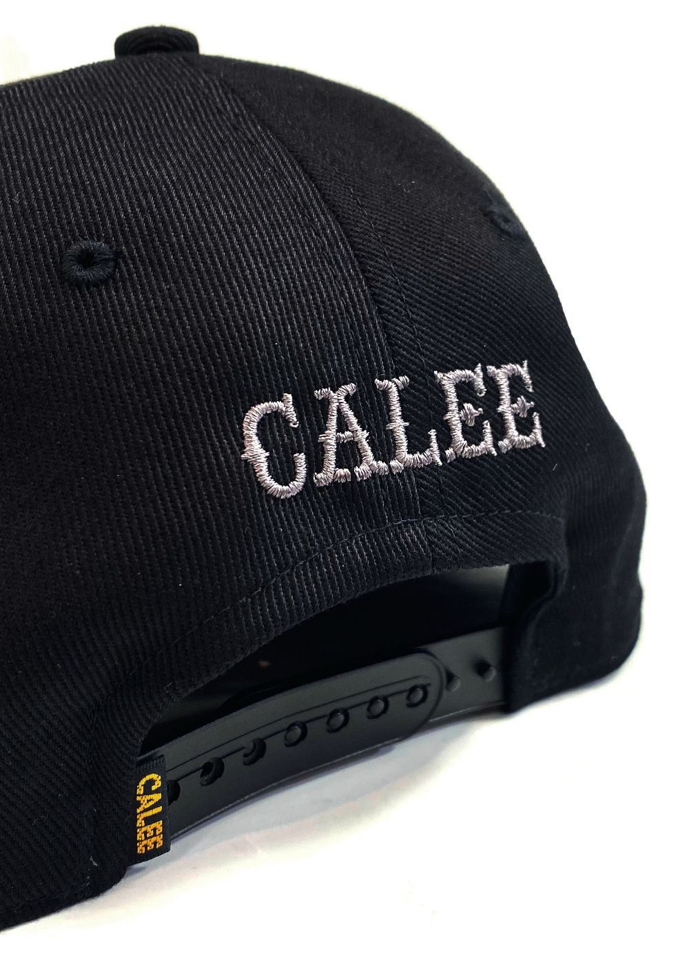 S.V.D.S.H EMBROIDERY CAP (BLACK×CHACOAL) / オリジナル ロゴ刺繍 キャップ