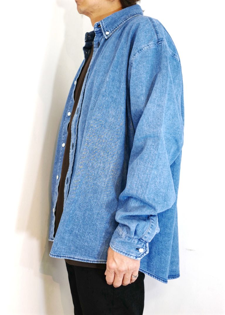 HIDE AND SEEK - DENIM B.D L/S SHIRT (INDIGO) / バックプリント 