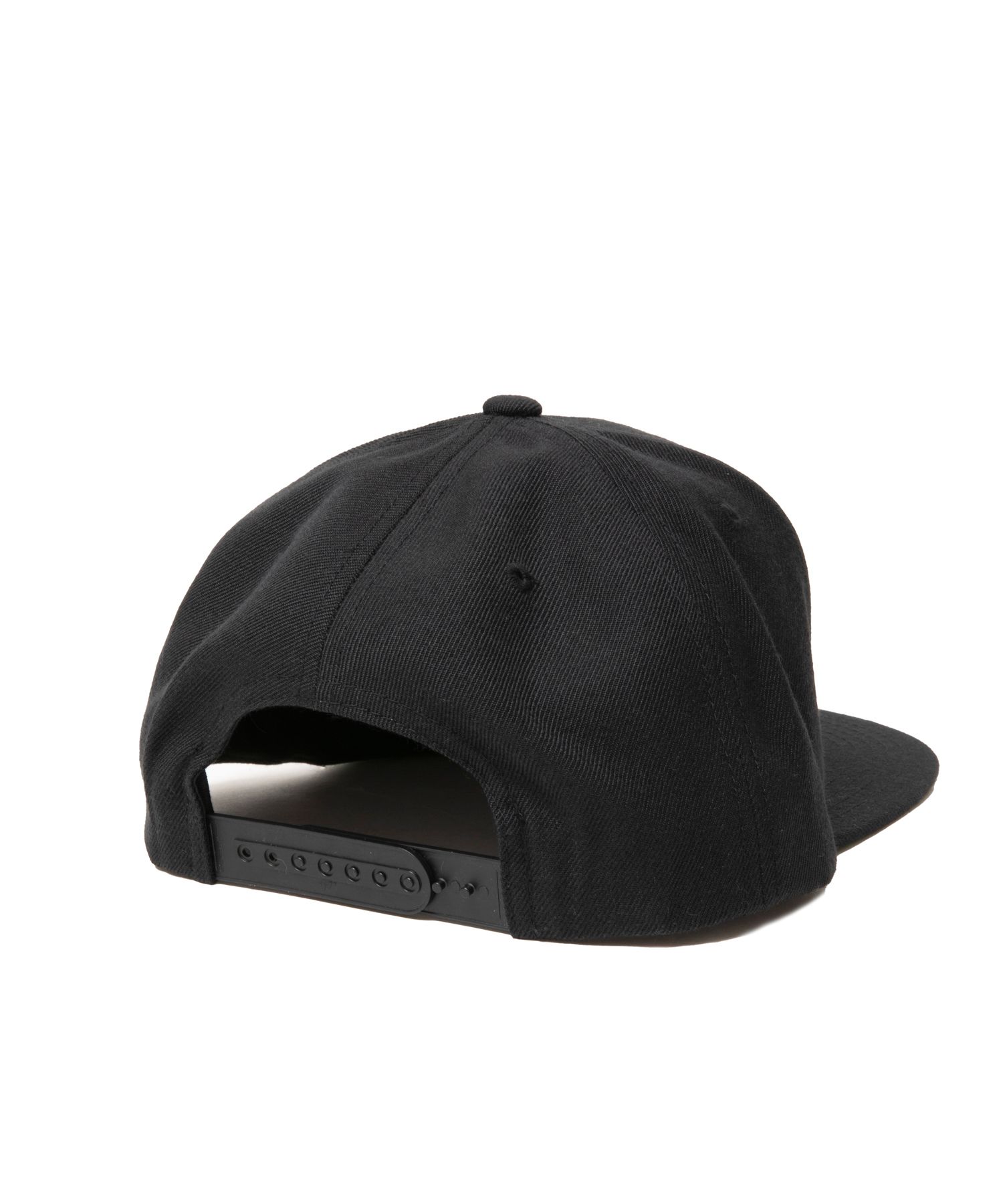 RTTW CAP (BLACK) / ロゴ刺繍 ベースボールキャップ。