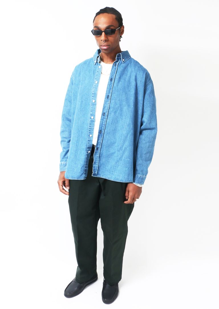 HIDE AND SEEK - DENIM B.D L/S SHIRT (INDIGO) / バックプリント 