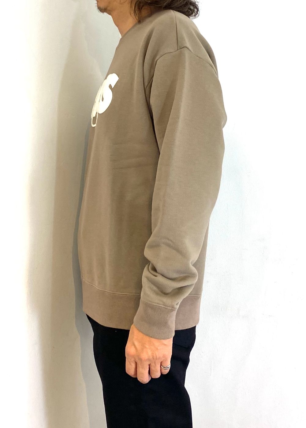 BOX LOGO SWEAT (KHAKI) / ロゴ アップリケ スウェット