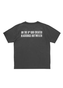 R9 GOD TEE (BLACK) / タイポグラフィ プリント オリジナル Tシャツ