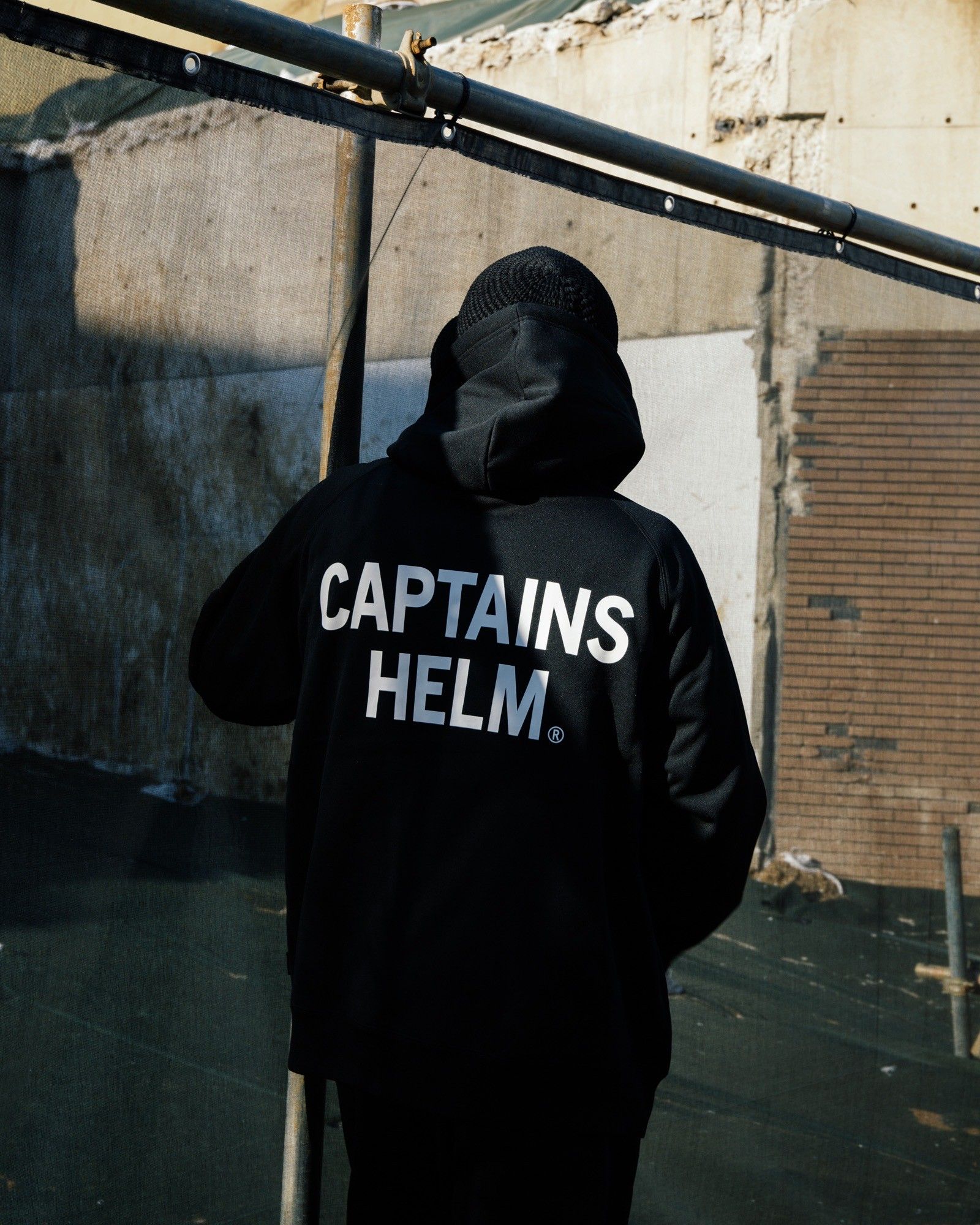 PLEASURE SEEKERS TEC HOODIE (BLACK) / セットアップ テック フーディー / セットアップ可能