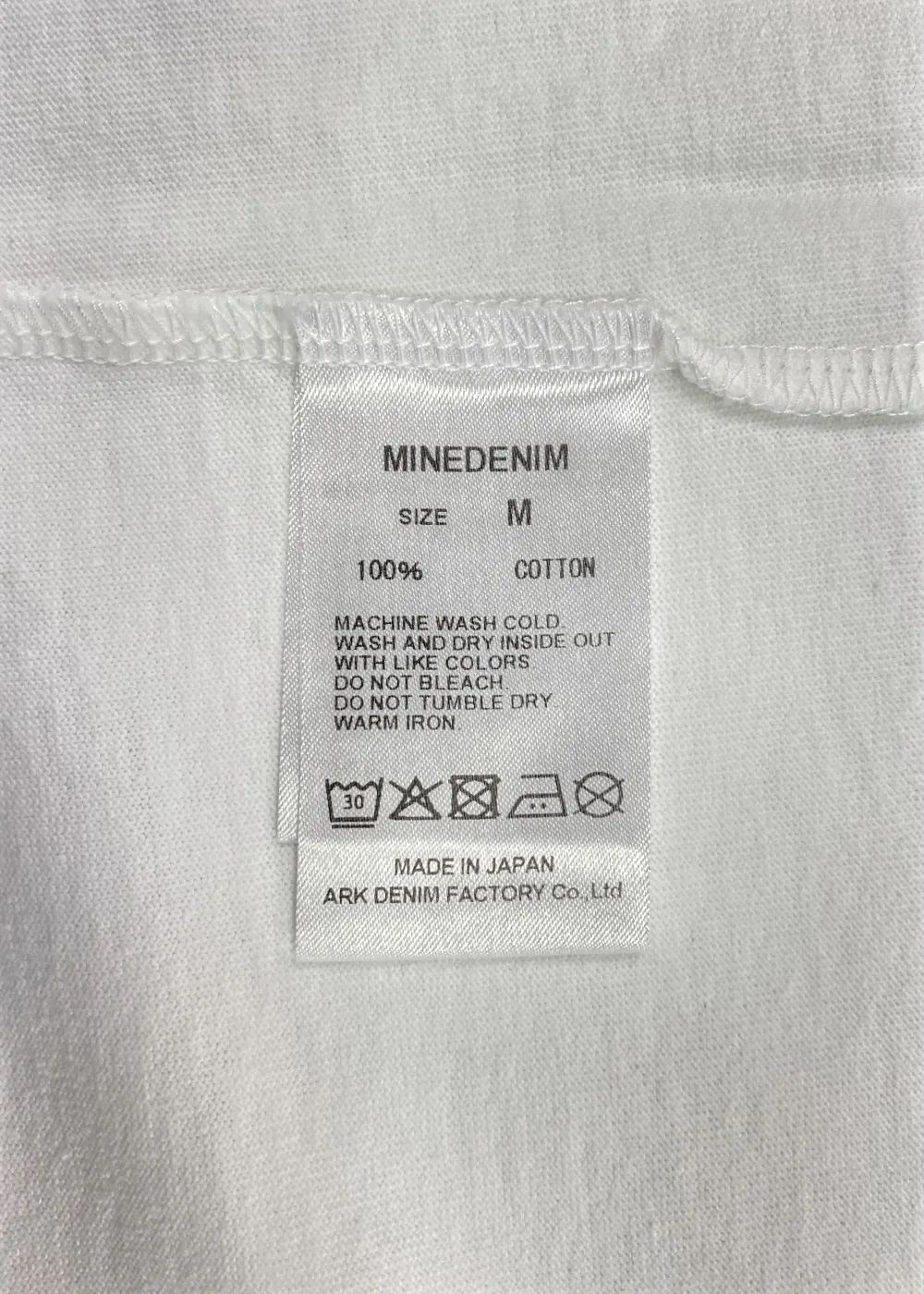Amy Winehouse "Lean On A Car" Photo S/S (WHITE) / エイミー・ワインハウス コラボ Tシャツ