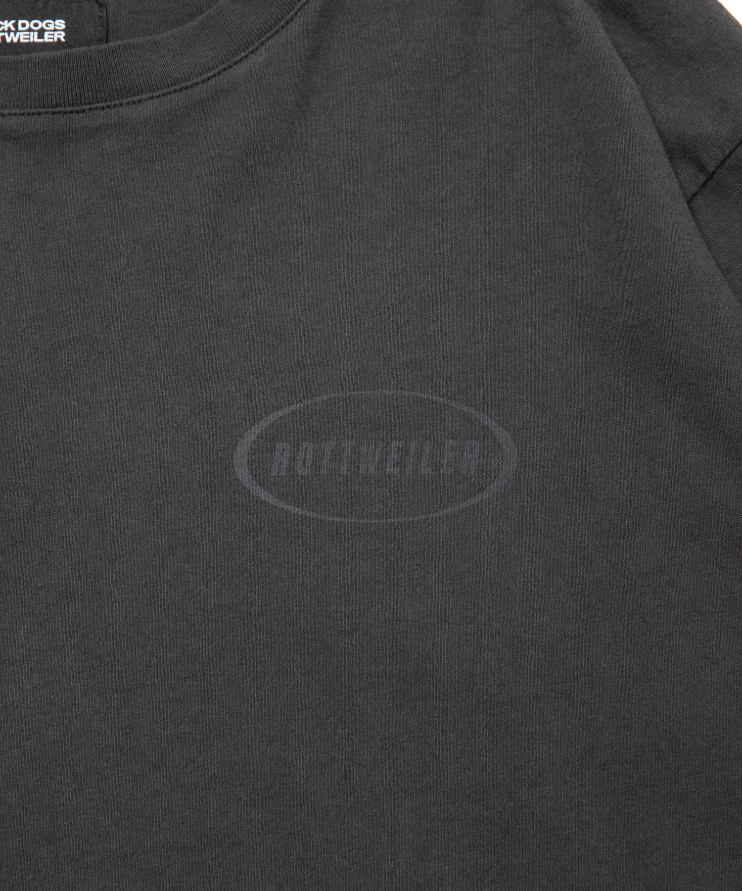 R9 BLK LS TEE (BLACK) / タイポグラフィ プリント オリジナル Tシャツ