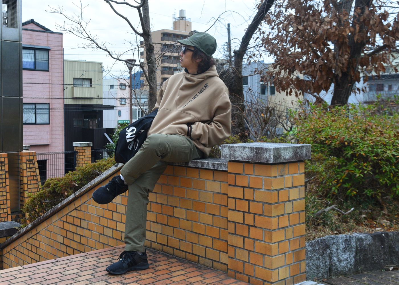 COACH JACKET STYLE / CAPTAINS HELM & PORKCHOP | LOOPHOLE