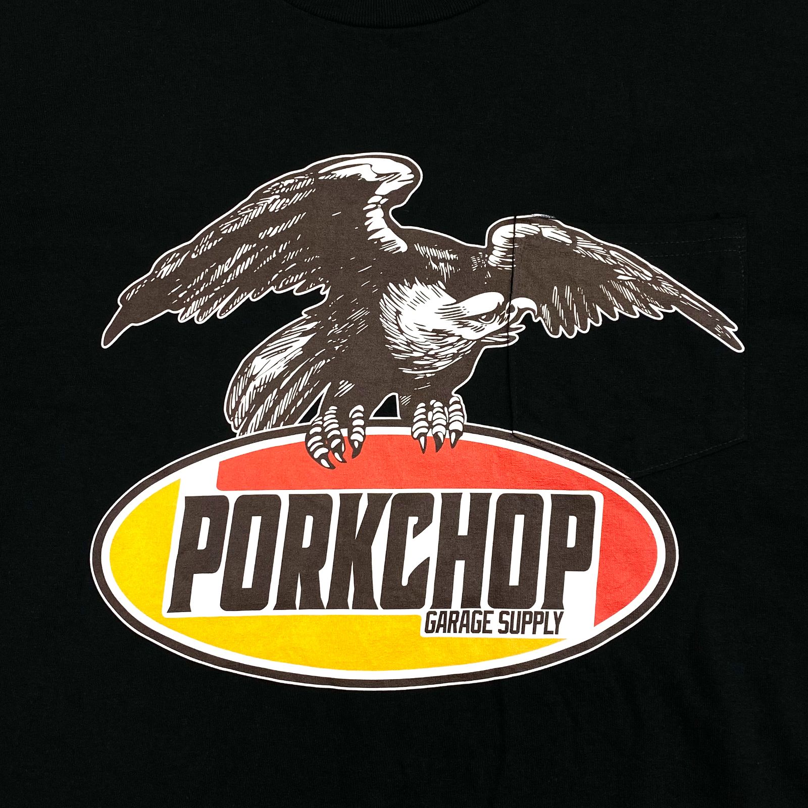 EAGLE LOGO POCKET TEE (BLACK) / ロゴ プリント ポケットTシャツ