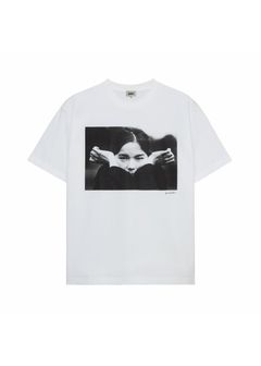 【Bjork by Kevin Cummins×GDC】Monochrome Tee (WHITE) / ×Bjork by Kevin Cummins コラボ Tシャツ