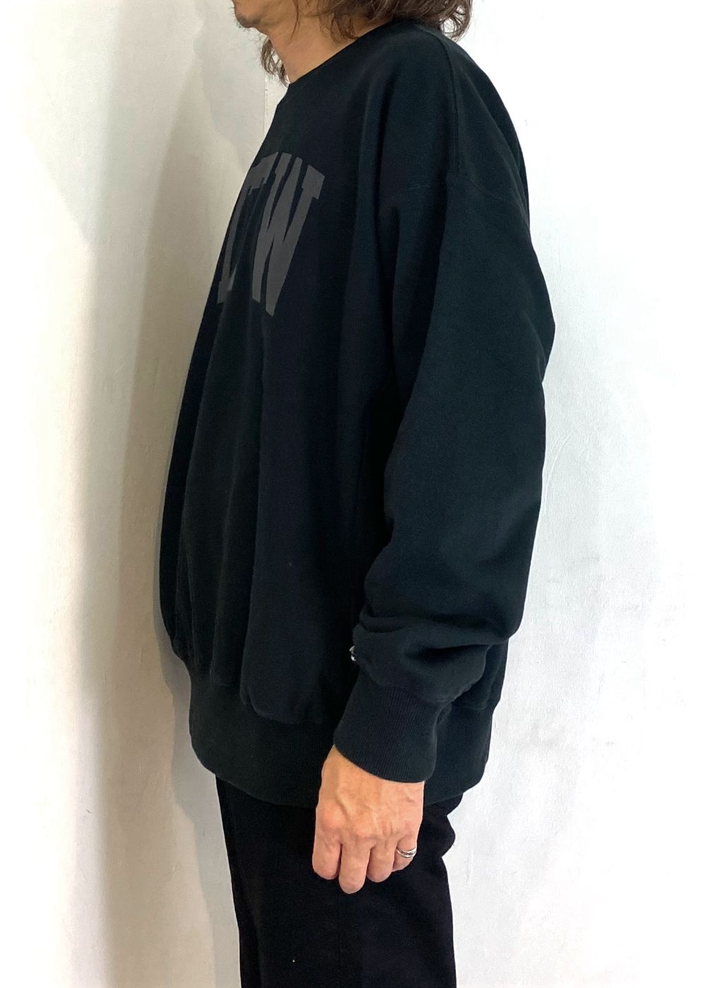 【ラスト1点】R9 RTTW SWEATER (BLACK) / オリジナル クルーネック スウェット