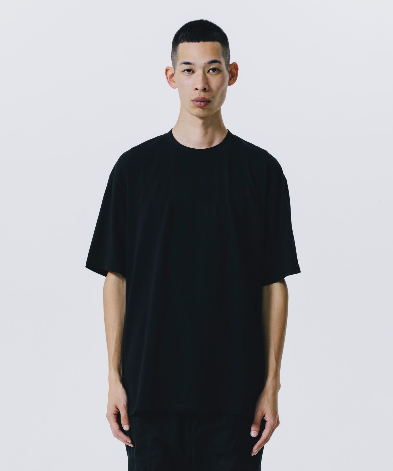 R9 BASIC TEE (BLACK) /  オリジナル Tシャツ