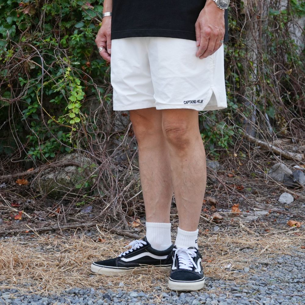 ACTIVE TECH SHORTS (WHITE) / ストレッチ ナイロン ショーツ