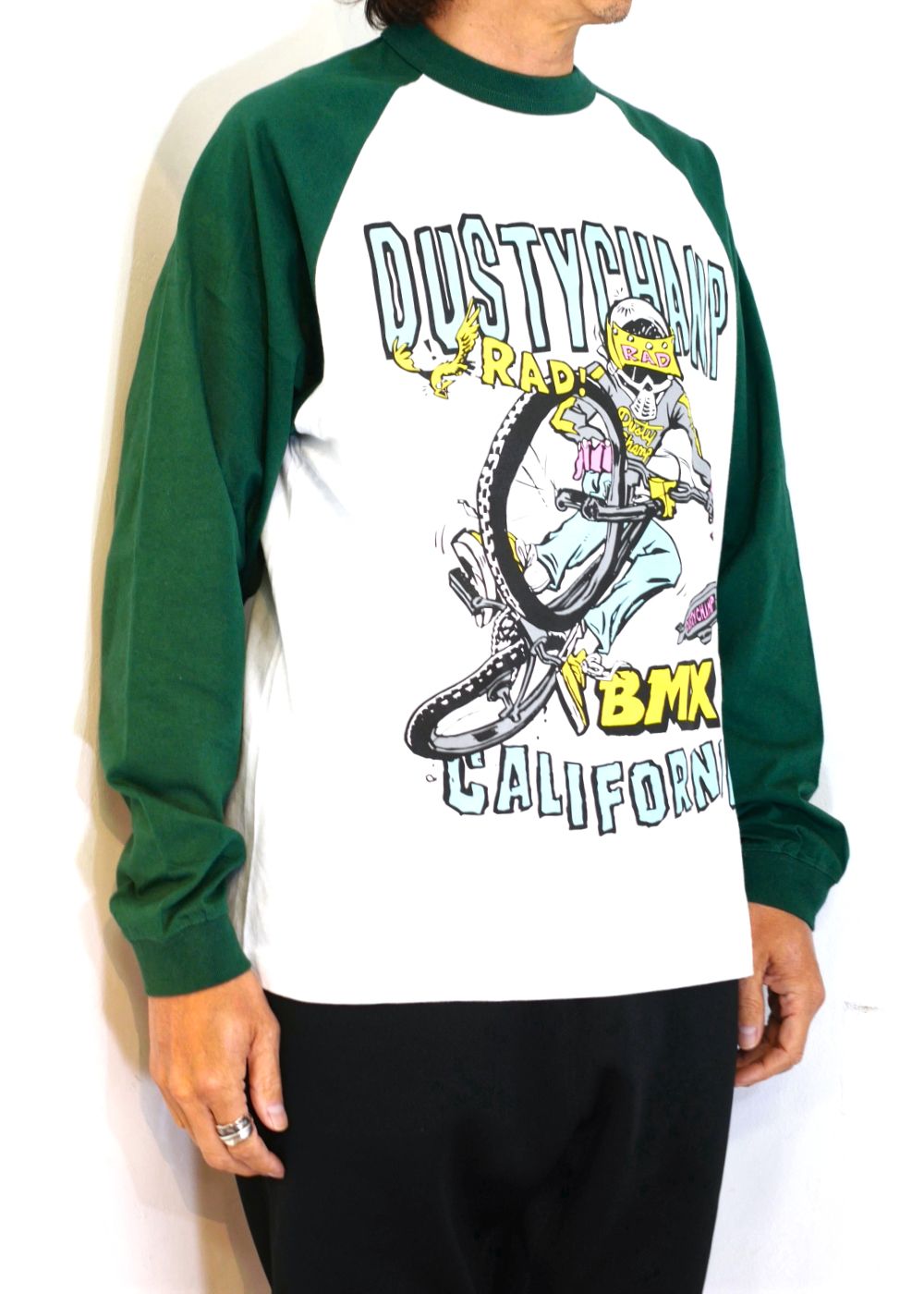 DUSTYCHAMP × DamianFulton RAGLAN L/S TEE (GREEN) / ダスティーチャンプ × ダミアンフルトン コラボ ロングスリーブ Tシャツ