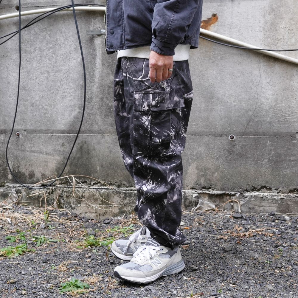 6P Camo Track Pant (BLACK CAMO) / オリジナル カモフラージュ カーゴ パンツ / セットアップ可能
