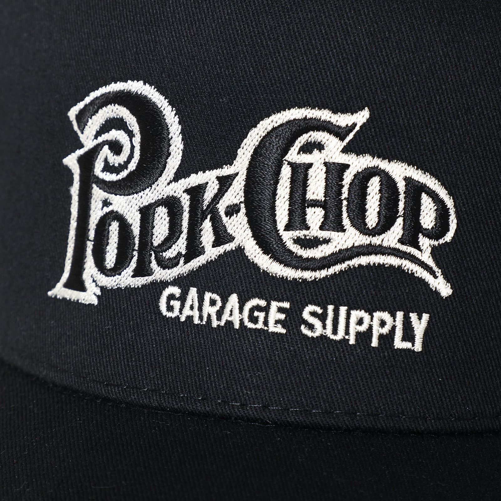 PORKCHOP GARAGE SUPPLY - SQUARE LOGO CAP (BLACK) / ロゴ刺繍 メッシュキャップ | LOOPHOLE