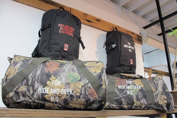HIDEANDSEKのバッグが充実!