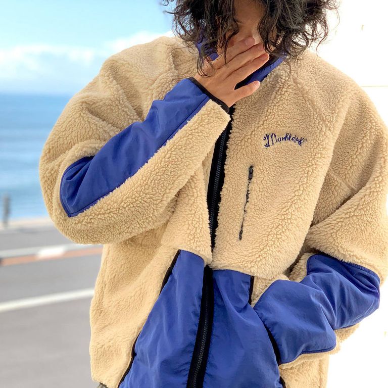 いつの時代も街を席巻するフリースジャケットは、それぞれの魅力を見出すのもまた一興。