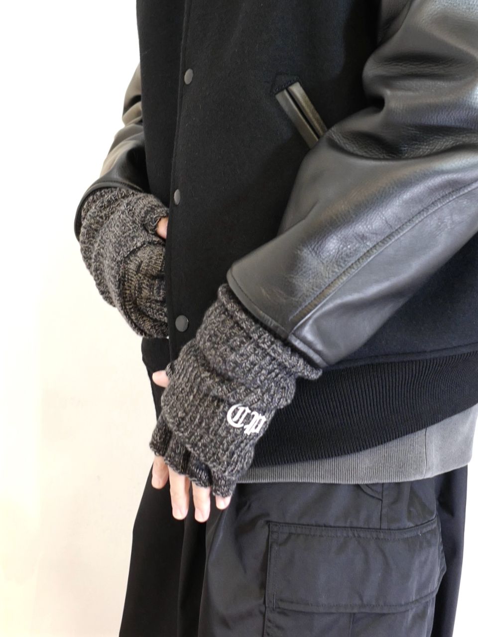 COOTIE PRODUCTIONS - Lowgauge Fingerless Knit Glove (BLACK MIX