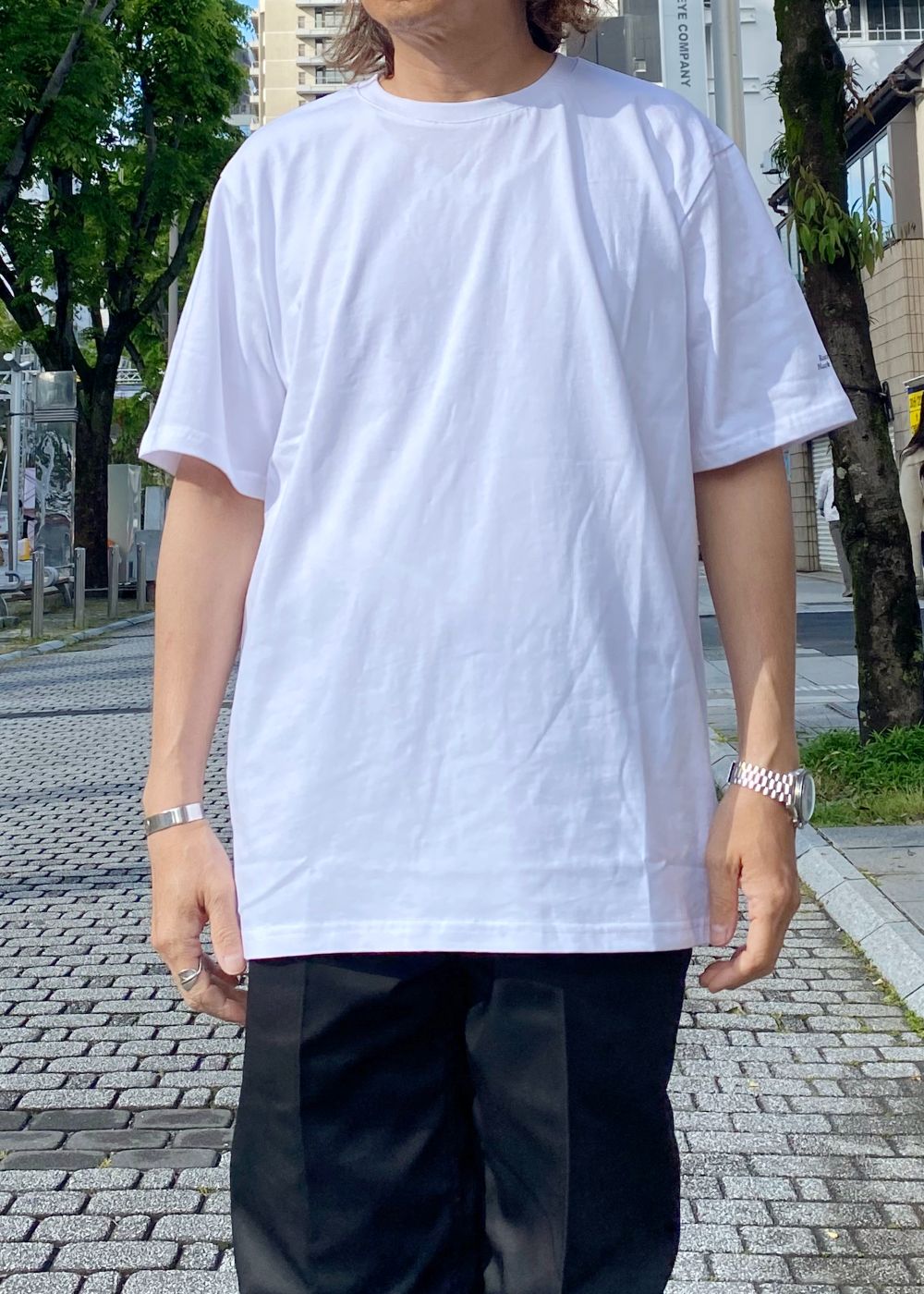 R9 BASIC SS TEE (WHITE) /  オリジナル ロゴプリント Tシャツ