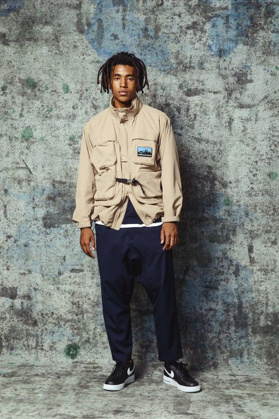 WHIZLIMITED / SARROUEL PANTSは、スラックスのような雰囲気を持ち合わせたオリジナルパンツ。
