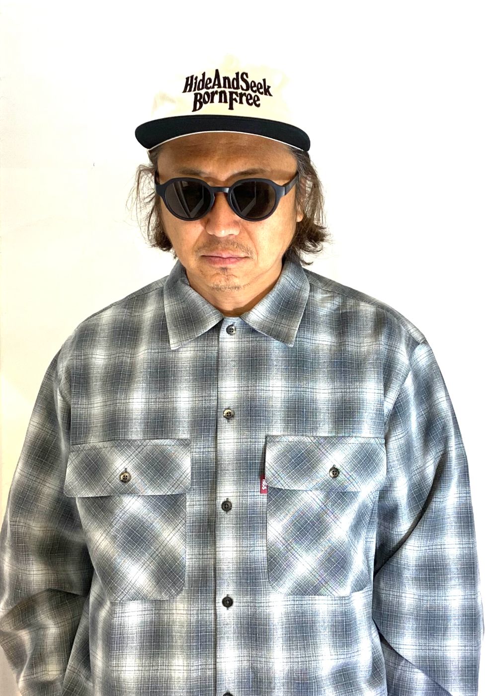 HIDE AND SEEK - Born Free 2Tone Cap (BLACK×WHITE) / 刺繍ロゴ
