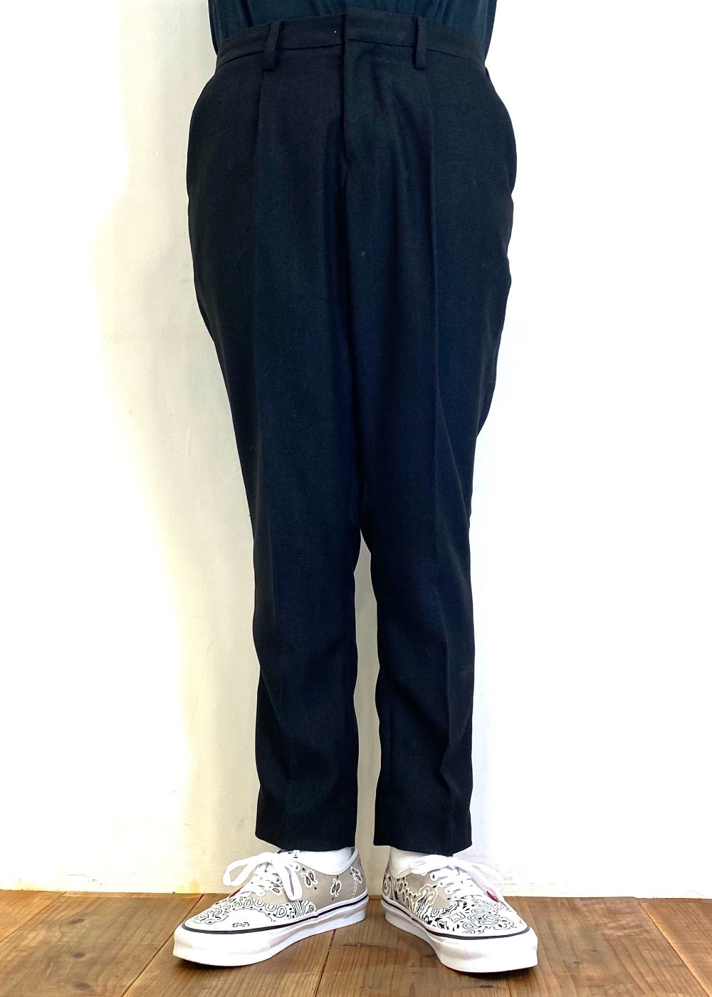 VINTAGE TYPE HERRINGBONE SLACKS (BLACK) / ヴィンテージ タイプ ヘリンボーン スラックス