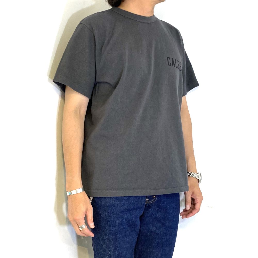 CALEE BINDER NECK CALEE LOGO VINTAGE TEE ＜NATURALLY PAINT