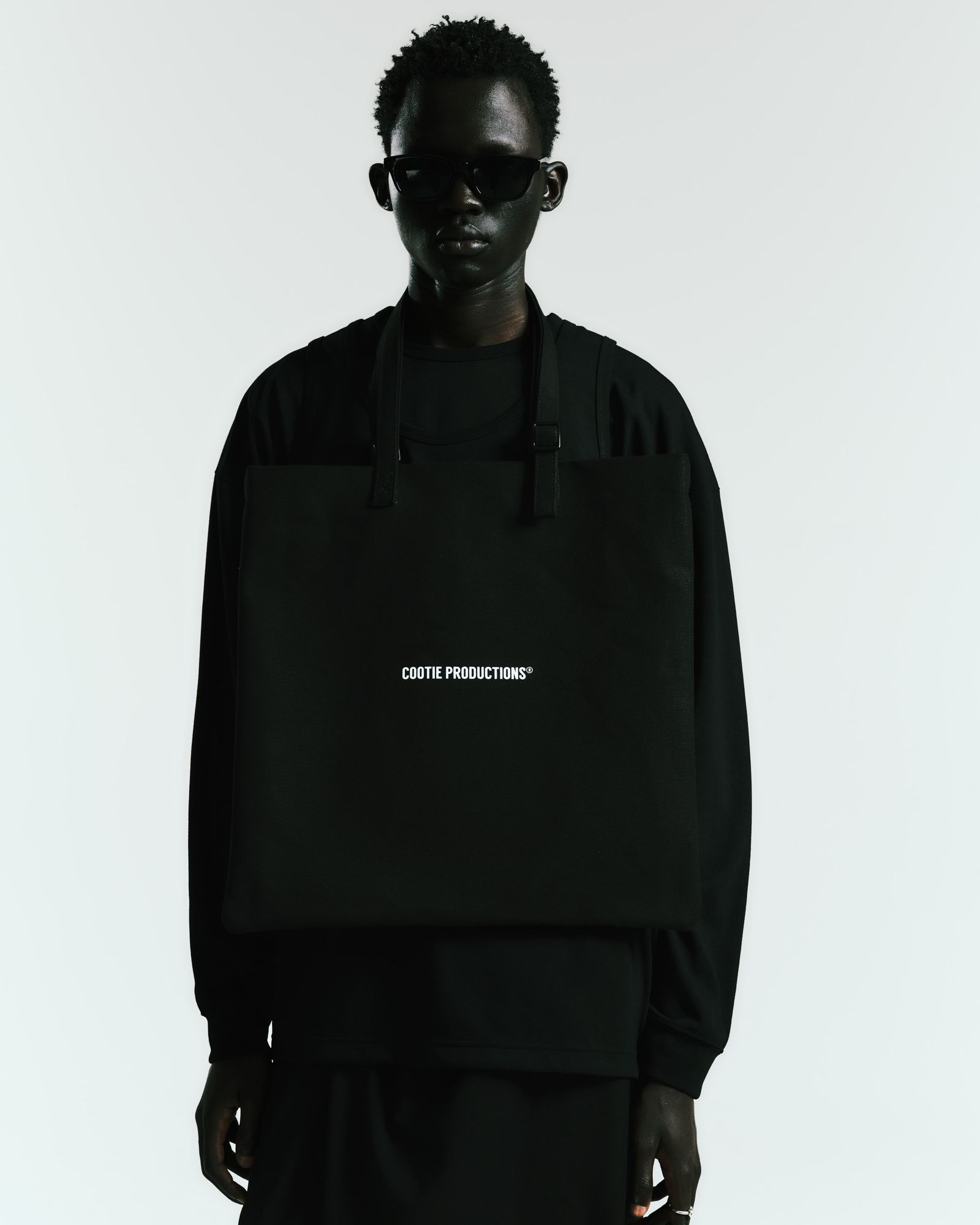 バッグ COOTIE Canvas Tote Bag BLACK COOTIE PRODUCTIONS / Canvas Tote Bag -Black-