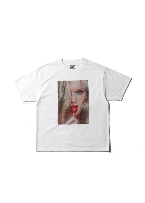 Stie-lo × Mike Dowson T-SH (WHITE) / ×スティーロ×マイク・ドーソン コラボフォトT