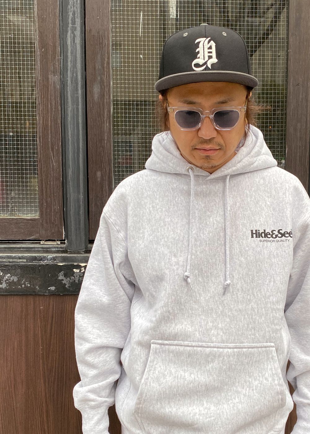 【ラスト1点】H Baseball CAP (BLACK/CHARCOAL) / 刺繍ロゴ ベースボールキャップ