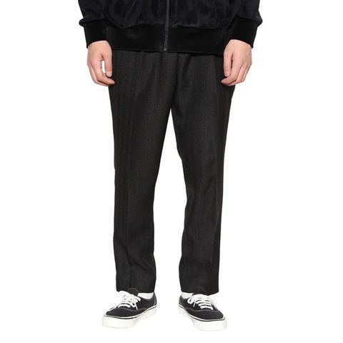 パンツ1つでコーデが変わる。