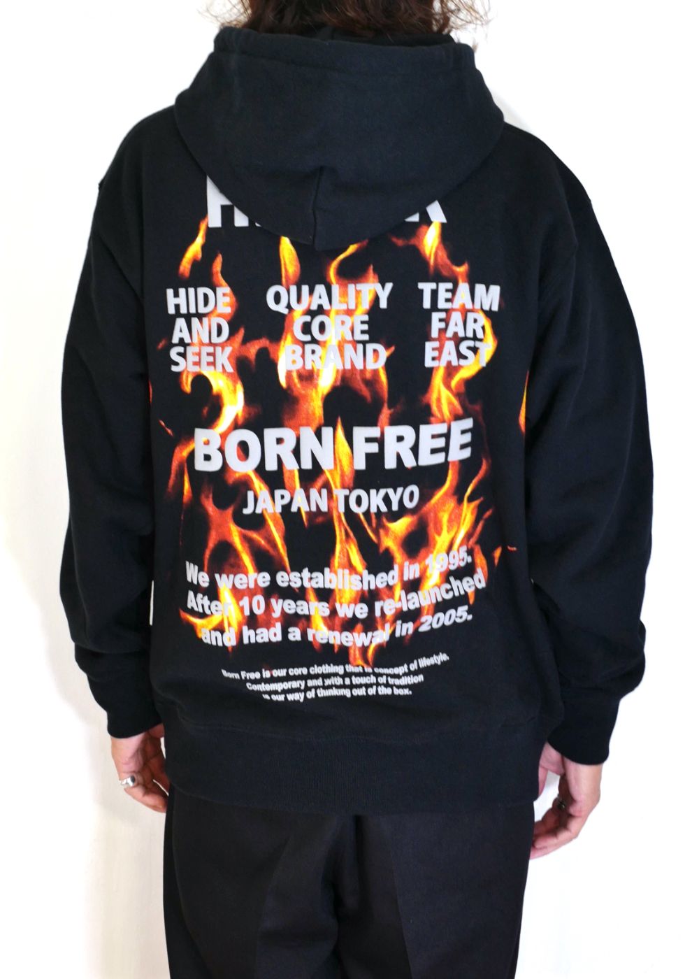 HIDE AND SEEK - FLAME HOODED SWEAT SHIRT (BLACK) / フレイムプリント スウェットパーカー |  LOOPHOLE