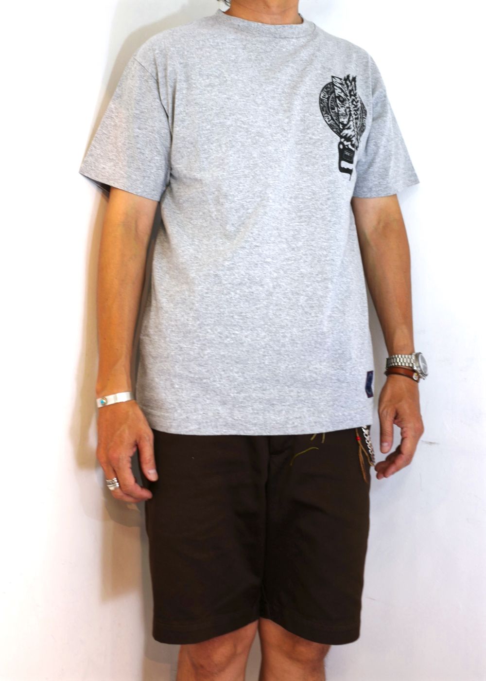 ×MASSES T-SHIRT SAW (GRAY) / マシス コラボレーション プリントT