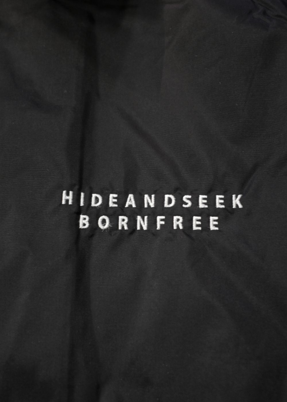 HideandSeek - TEAM JACKET (BLACK) / ロゴ刺繍 コーチジャケット